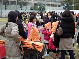 日本労働者、２０名の中国人研修生を避難させ、津波に呑まれる