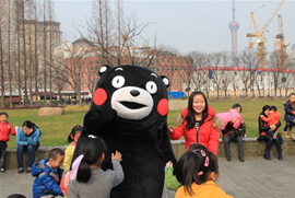 熊本のマスコットキャラクター「くまモン」上海に現る