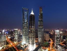 「上海中心」の高さが５０１．３メートルに