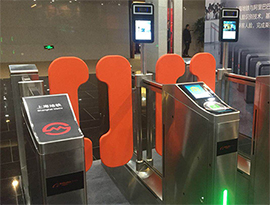 「音声認識チケット販売機」が上海地下鉄にお目見え