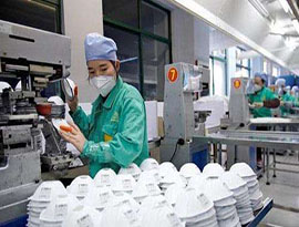 世界の医療防護具の８割以上、中国に依存