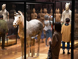 「兵馬俑と中国の古代 -秦漢文明の遺産」展が京都で開幕