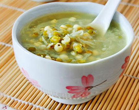 藕丝薏仁绿豆汤